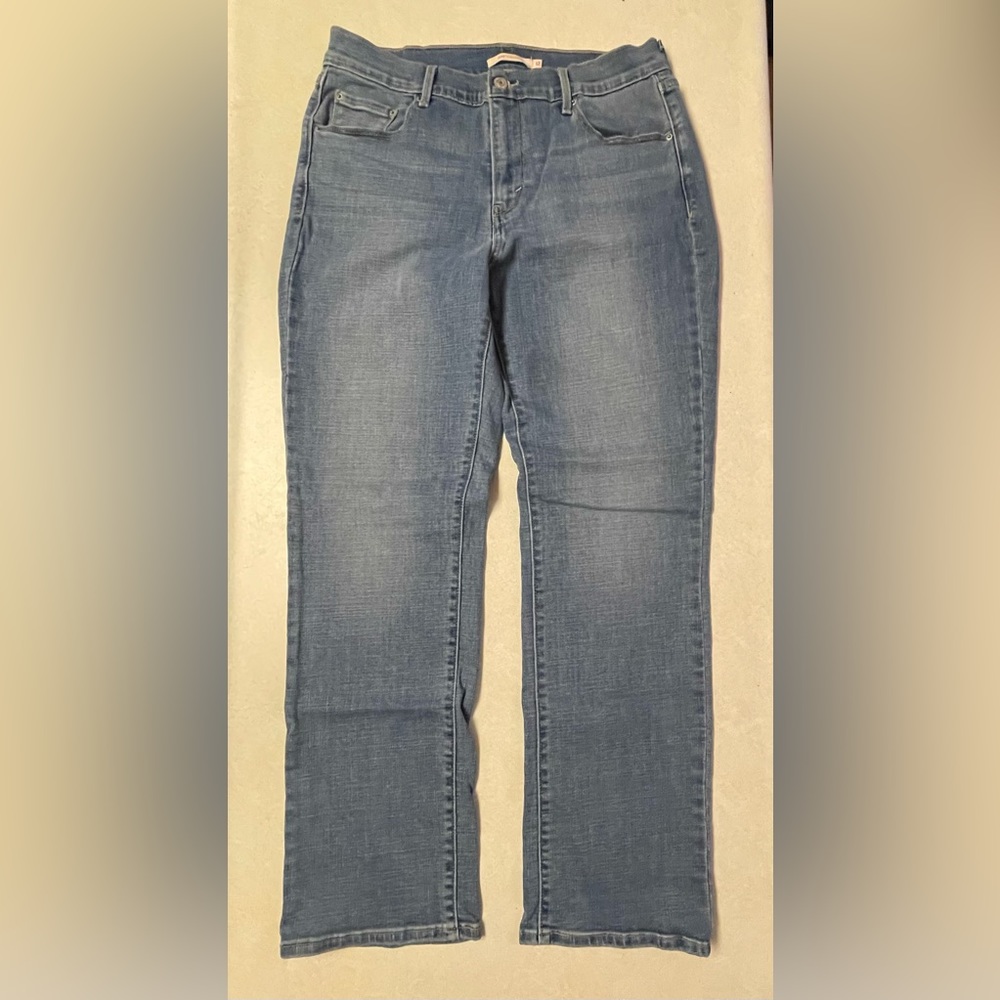 Levi's Women's Straight Leg Jeans - Blue